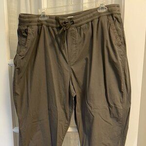 LL Bean Women's Stretch Ripstop Pull-On Pants, Slim-Leg Jogger Size 1X Dark Taup